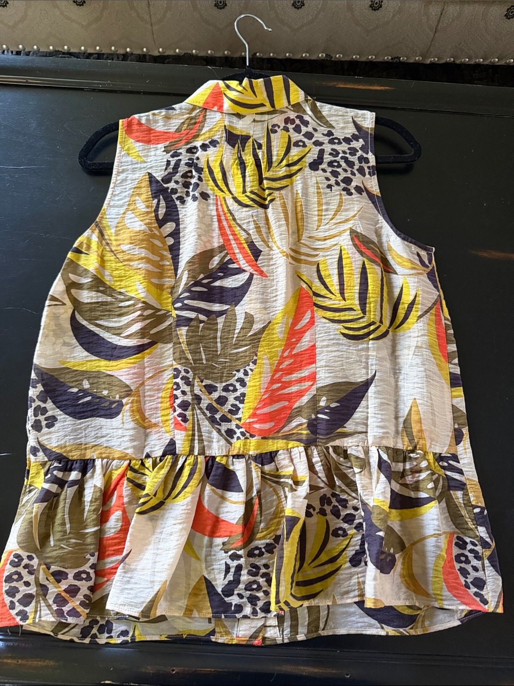 CAbi Sleeveless Tropical Button-Front Top, Olive,orange, brown, mustard #6601 - Picture 2 of 4